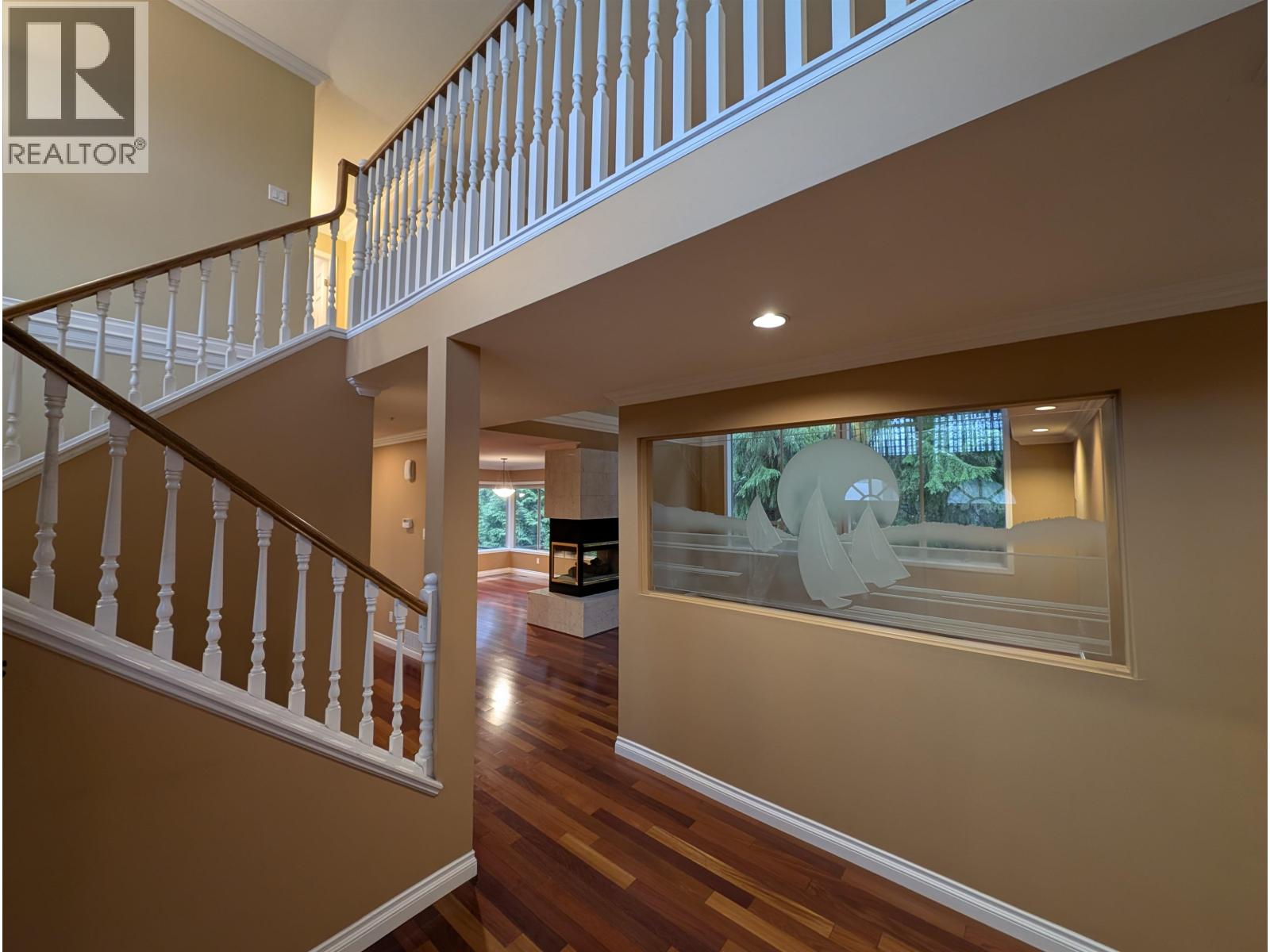 Photo 11 of 3908 Blantyre Place, North Vancouver BC
