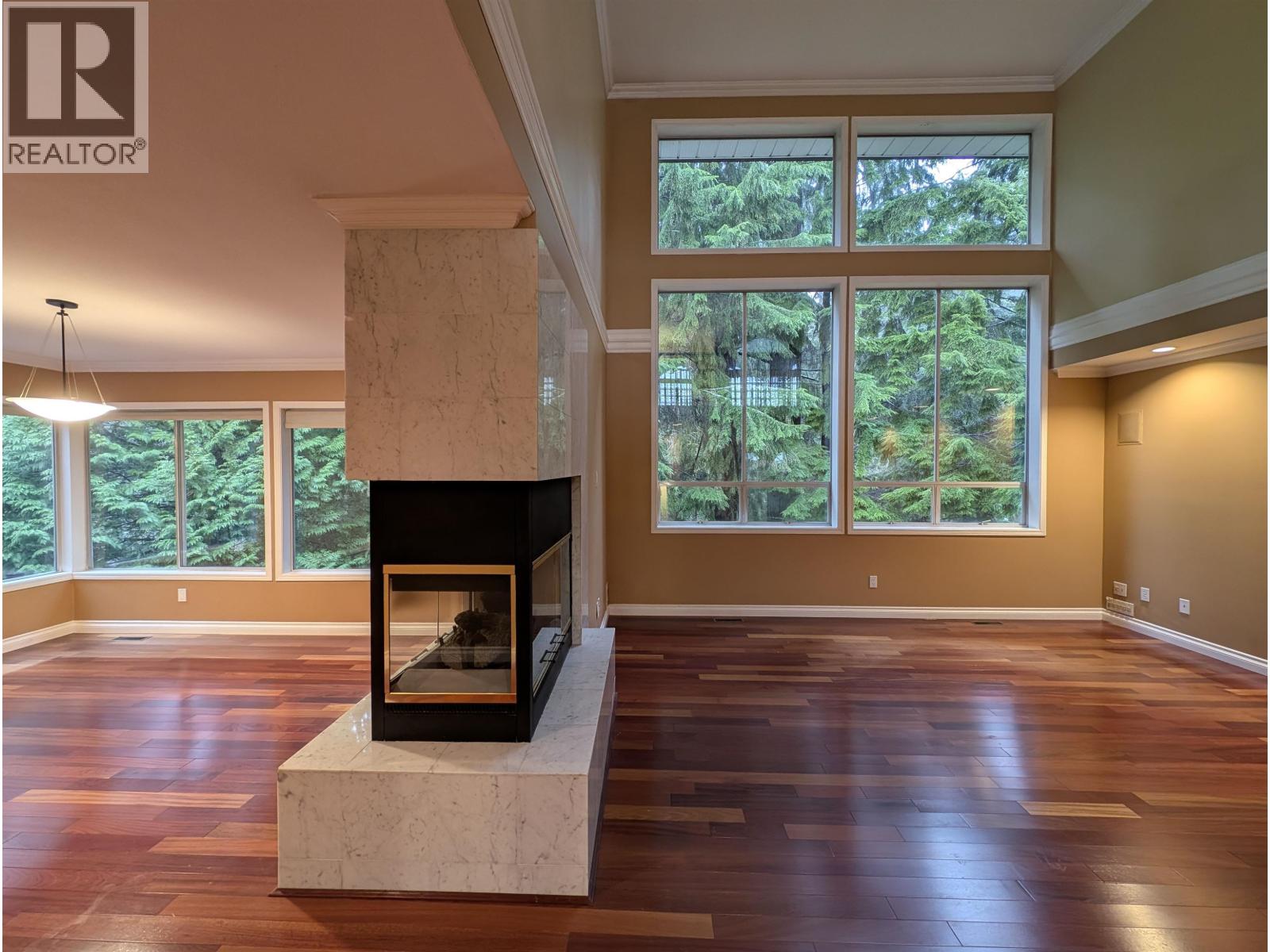 Photo 12 of 3908 Blantyre Place, North Vancouver BC