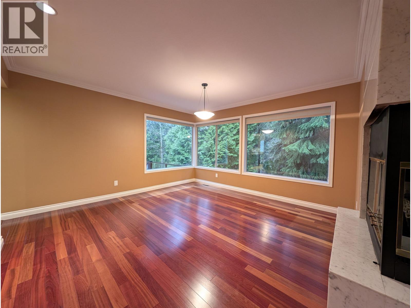 Photo 16 of 3908 Blantyre Place, North Vancouver BC