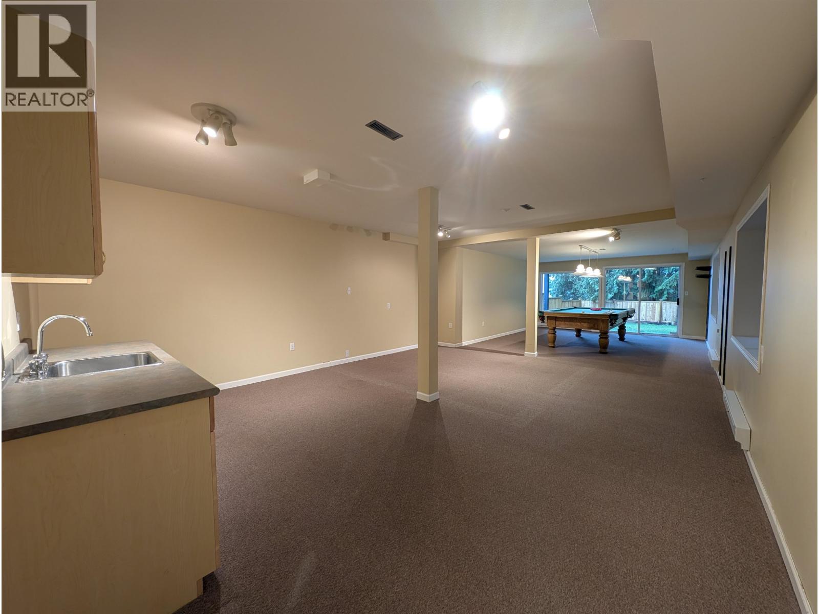 Photo 36 of 3908 Blantyre Place, North Vancouver BC