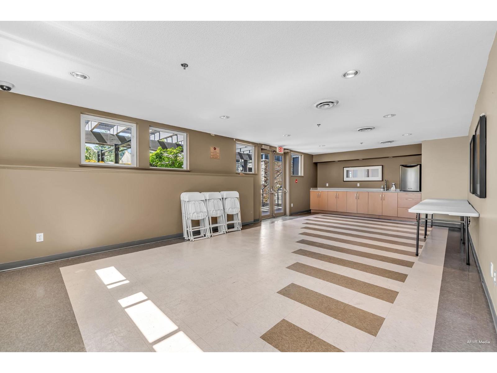 Photo 20 of 46 10489 Delsom Crescent, Delta BC