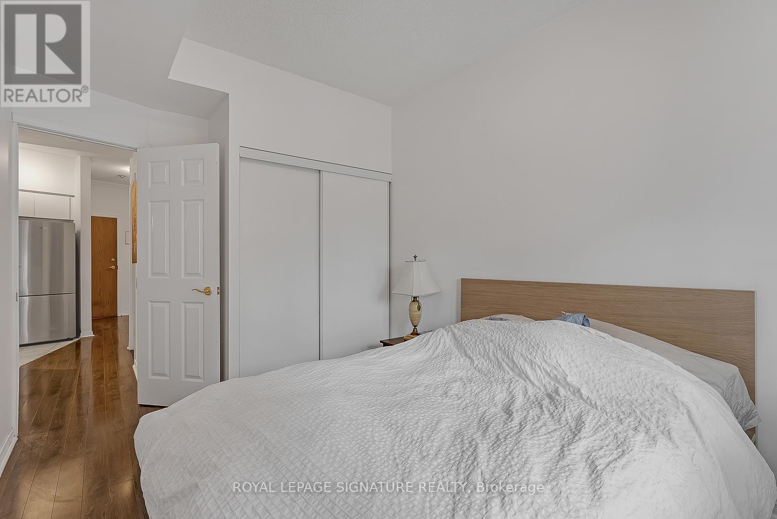 Photo 10 of 307 115 Richmond Street E, Toronto ON