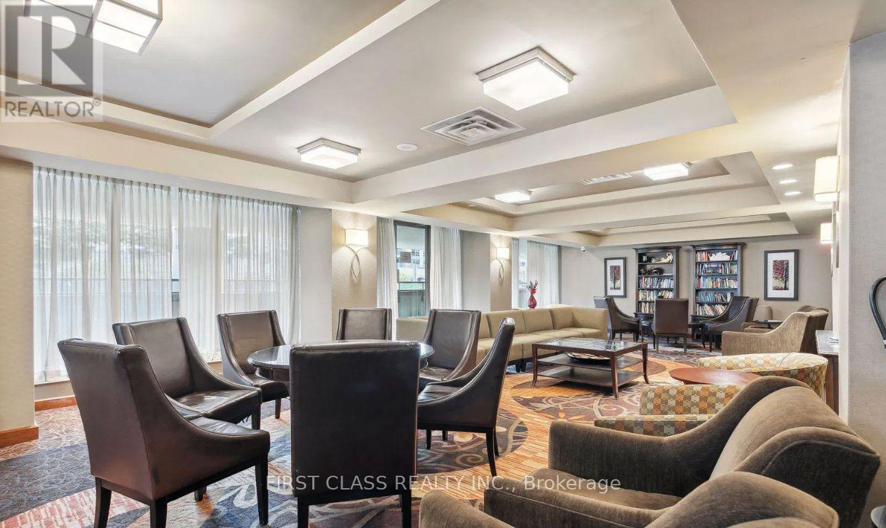 Photo 12 of 710 750 Bay Street, Toronto ON
