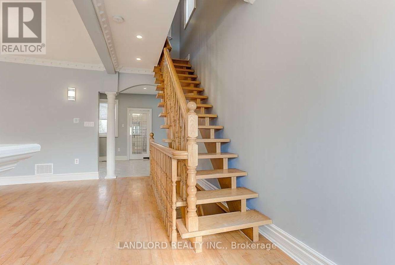 Photo 29 of 34 Jesmond Avenue, Toronto ON