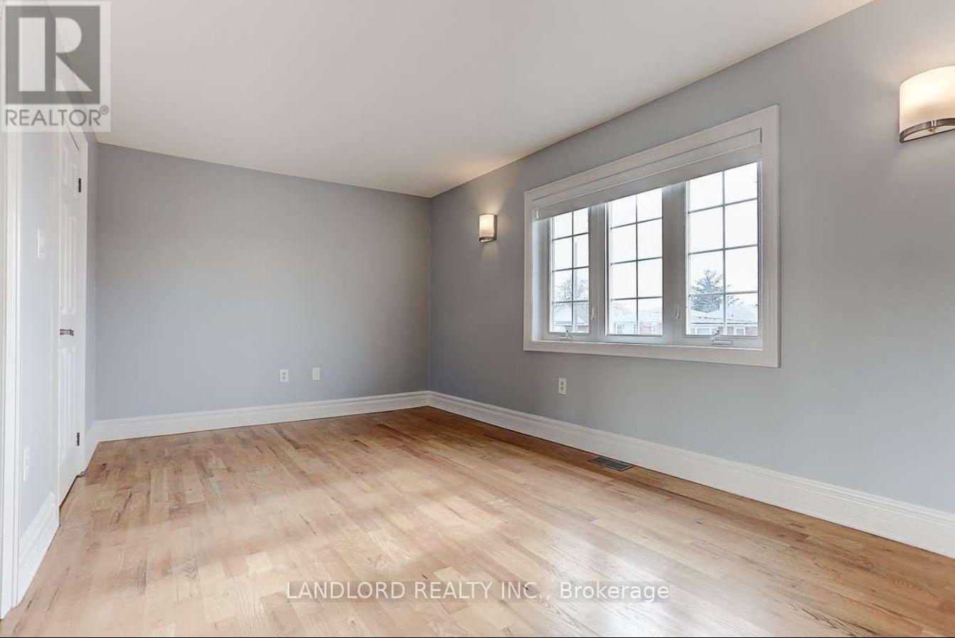 Photo 37 of 34 Jesmond Avenue, Toronto ON