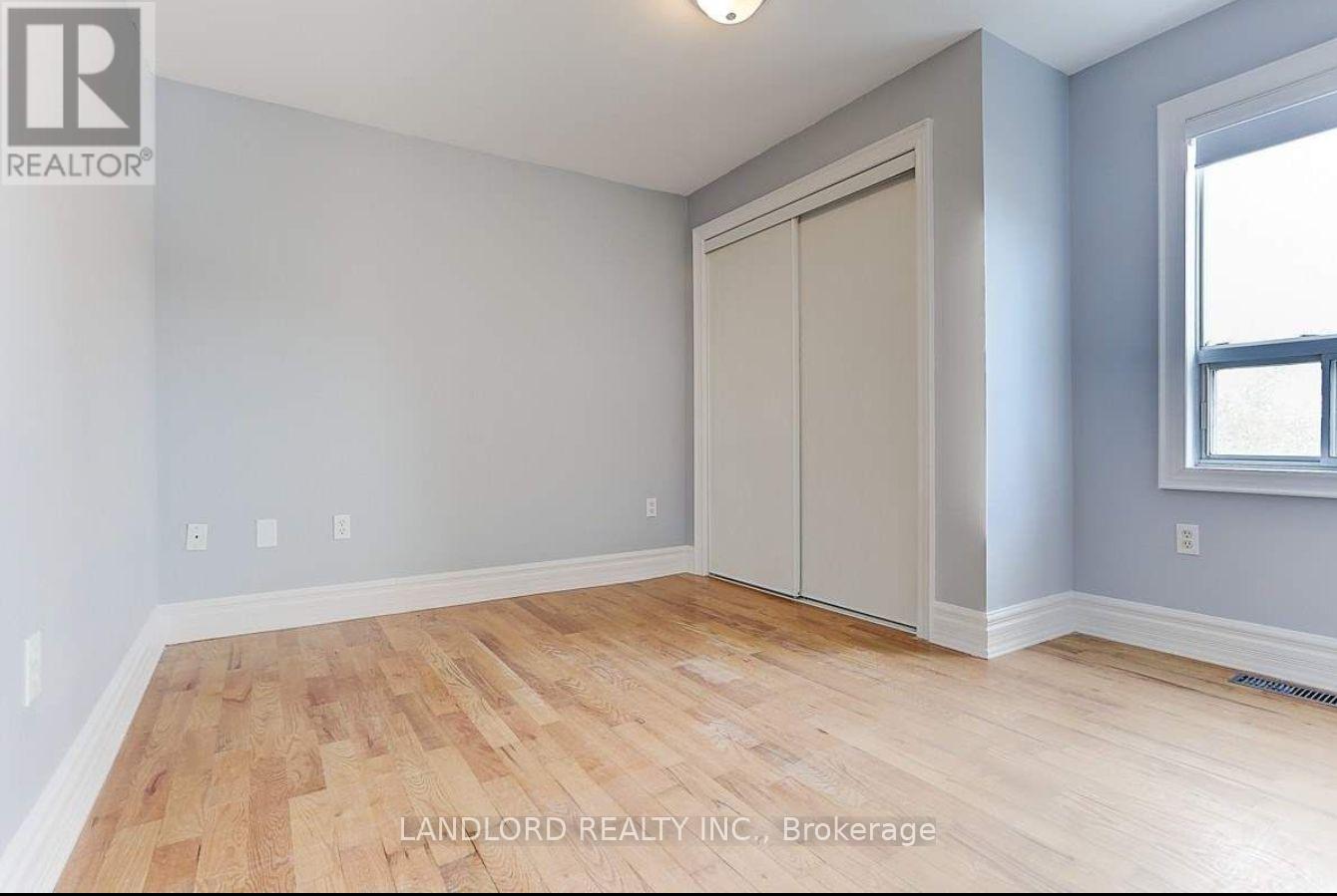 Photo 38 of 34 Jesmond Avenue, Toronto ON