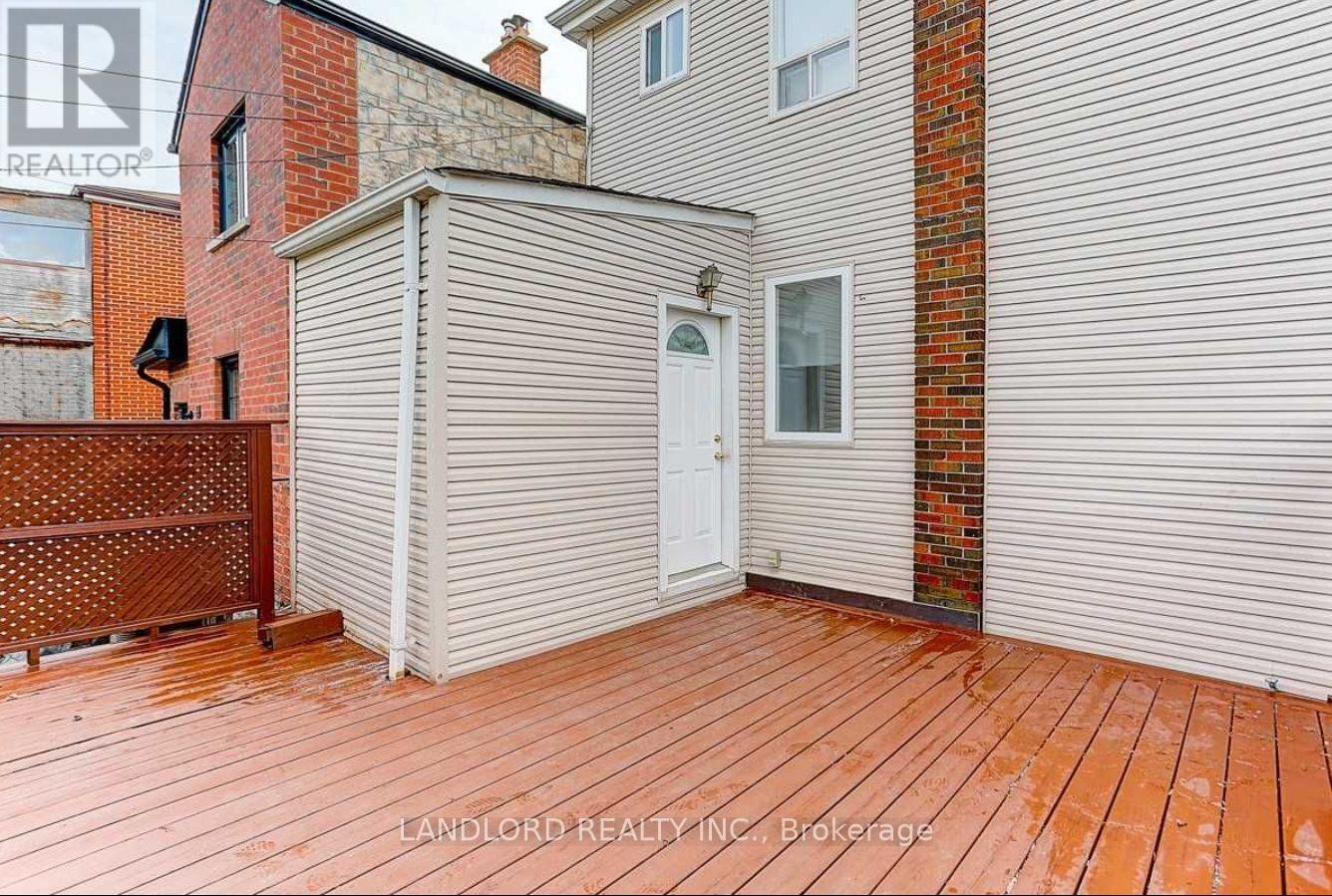 Photo 25 of 34 Jesmond Avenue, Toronto ON