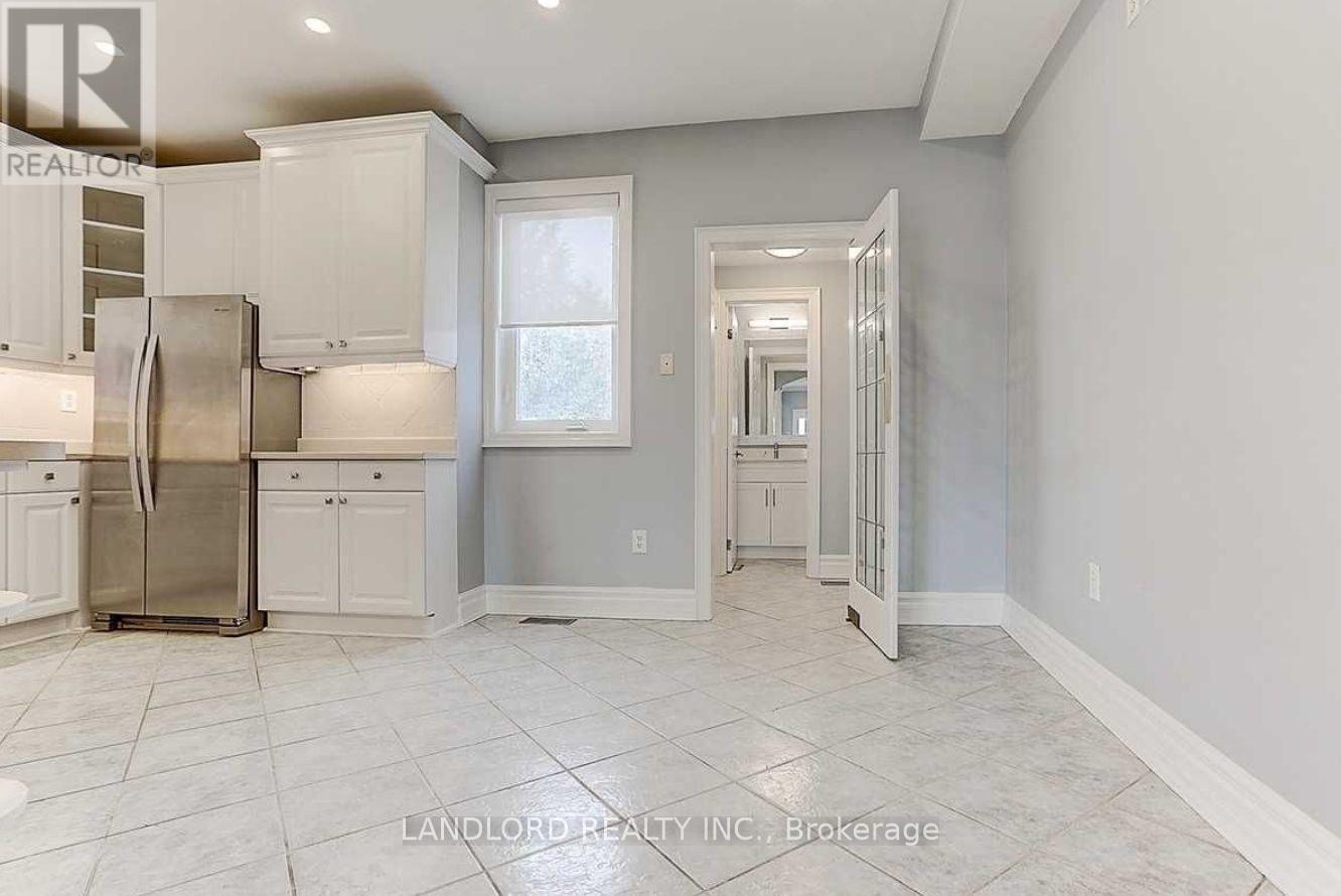 Photo 2 of 34 Jesmond Avenue, Toronto ON
