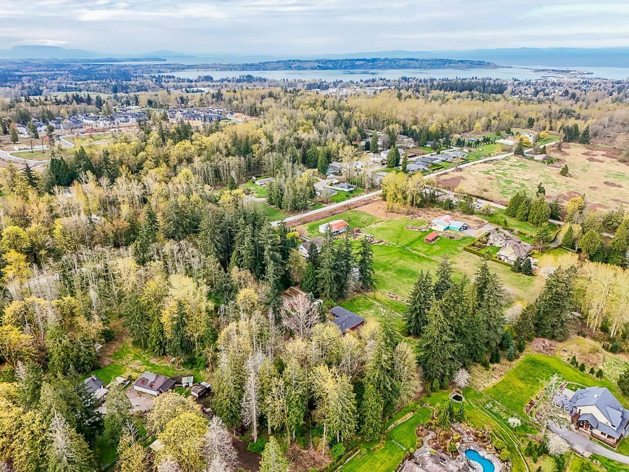 Photo 33 of 18495 0 Avenue, Surrey BC