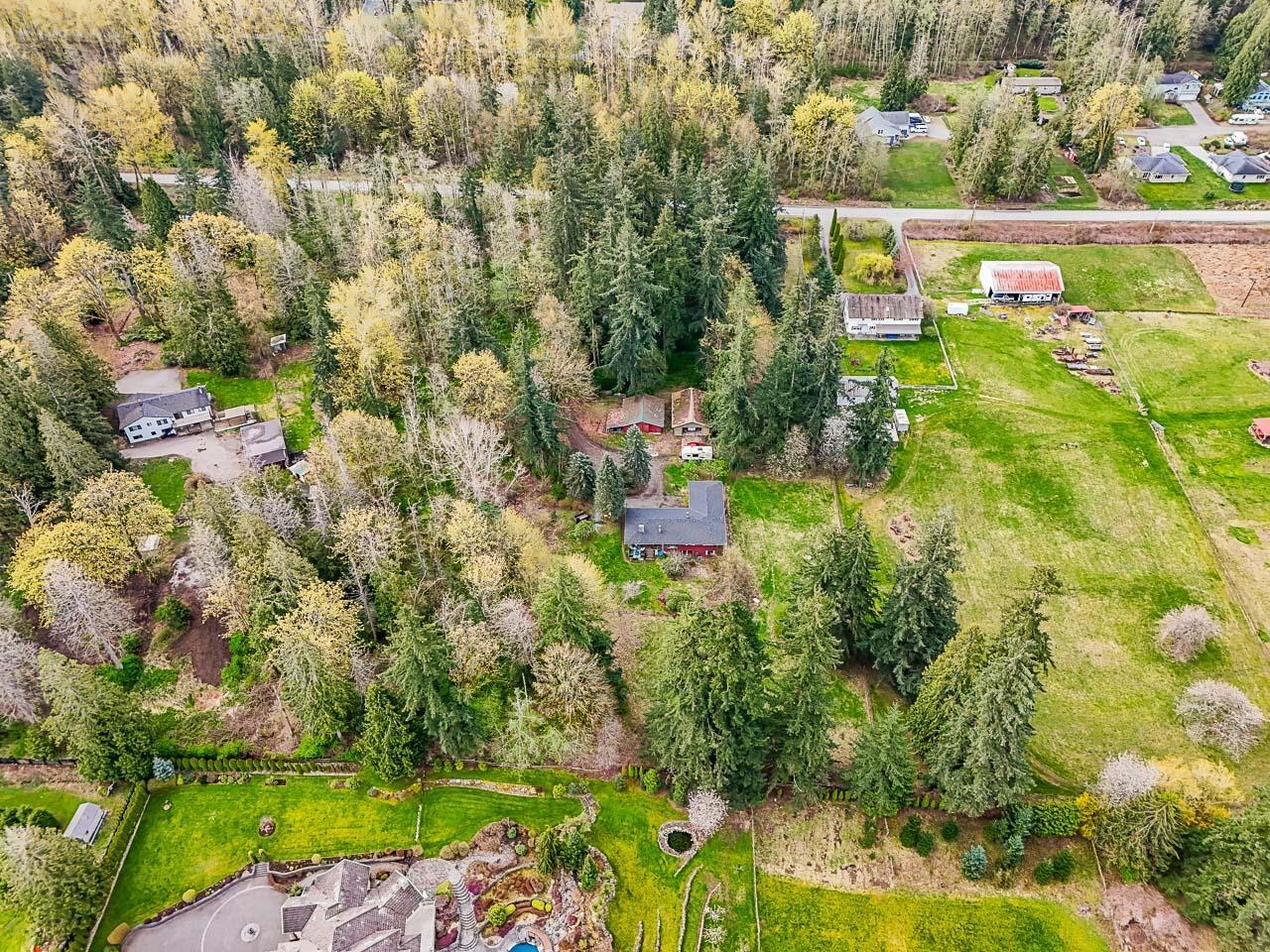 Photo 36 of 18495 0 Avenue, Surrey BC