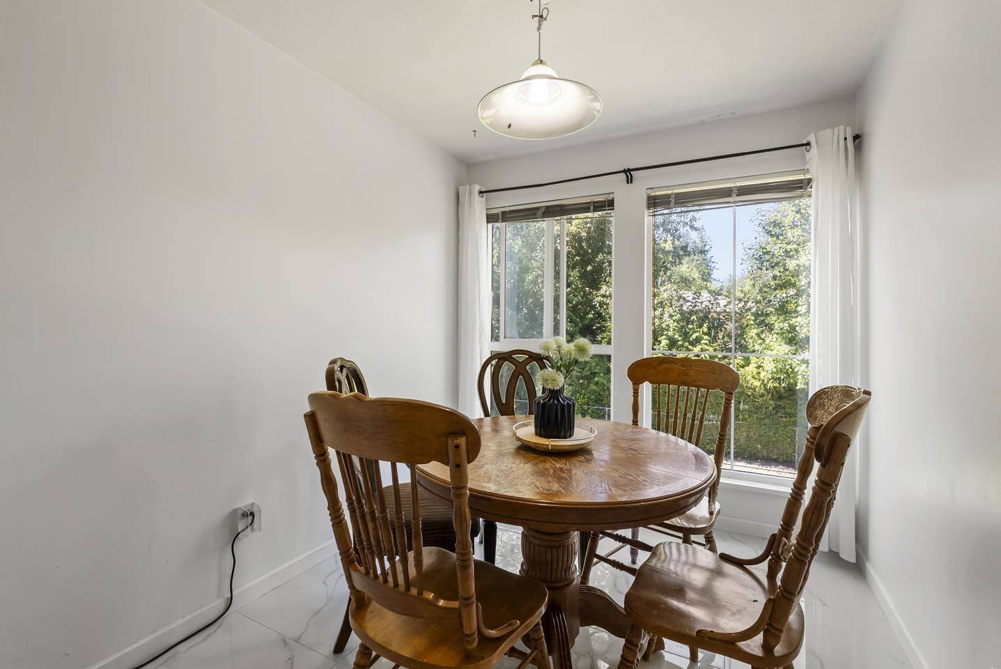 Photo 11 of 202 14980 101 A Avenue, Surrey BC
