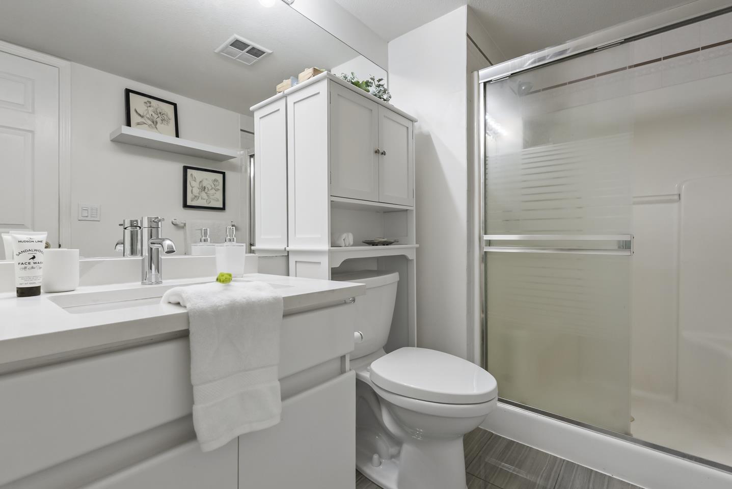 Photo 22 of 202 14980 101 A Avenue, Surrey BC