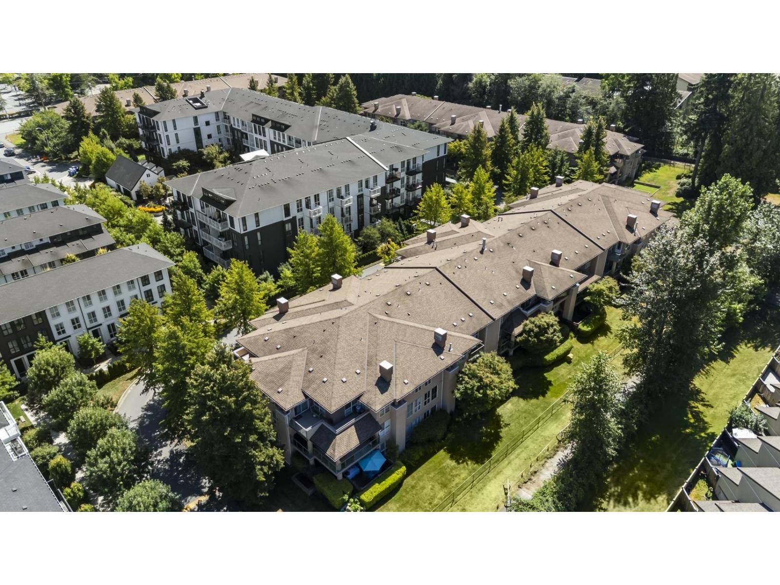 Photo 34 of 202 14980 101 A Avenue, Surrey BC