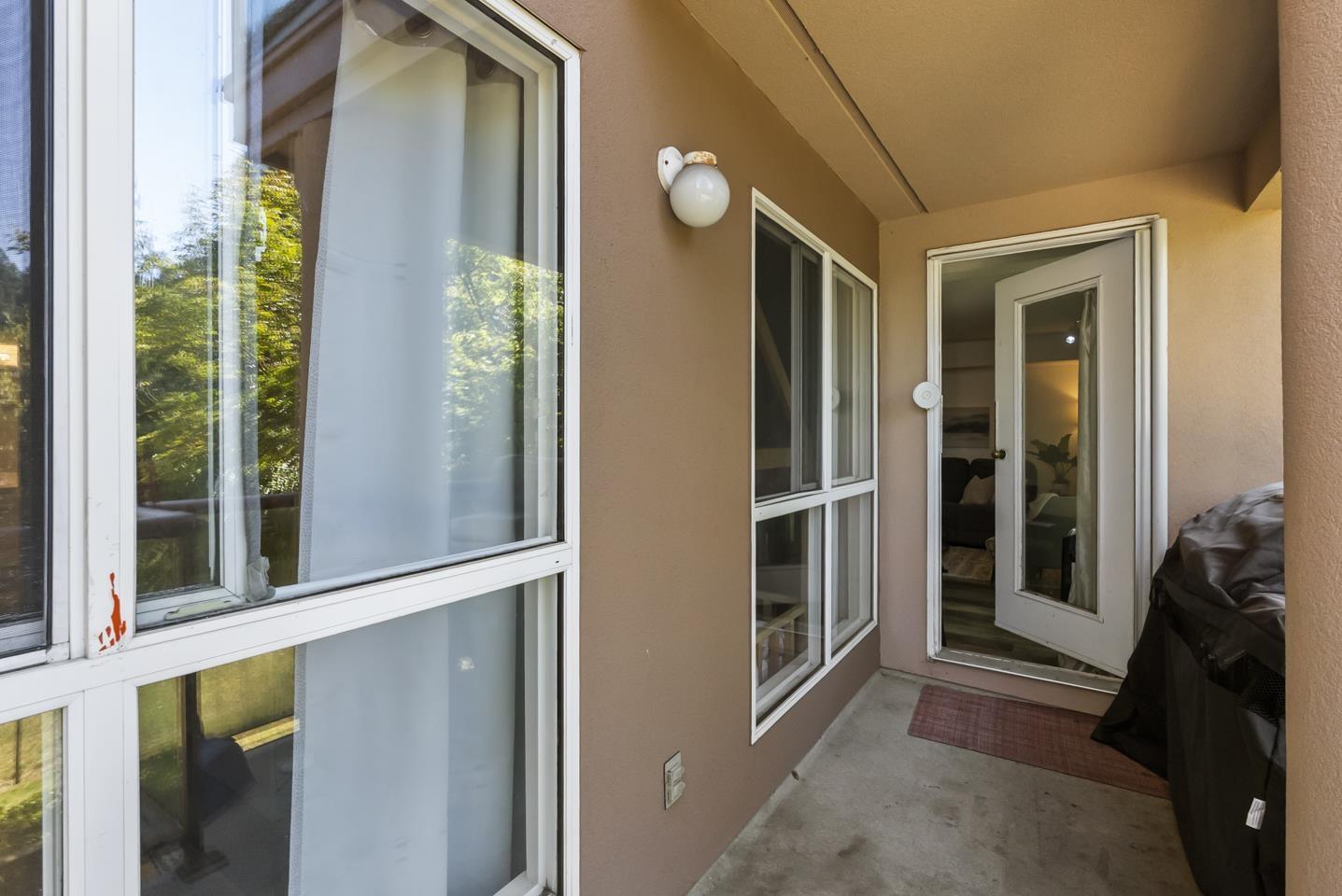 Photo 28 of 202 14980 101 A Avenue, Surrey BC