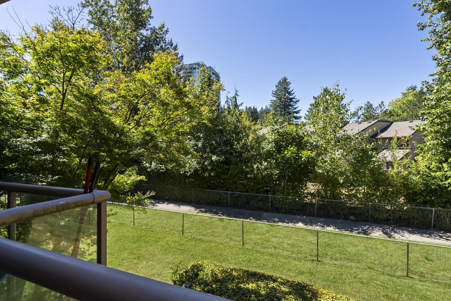Photo 29 of 202 14980 101 A Avenue, Surrey BC