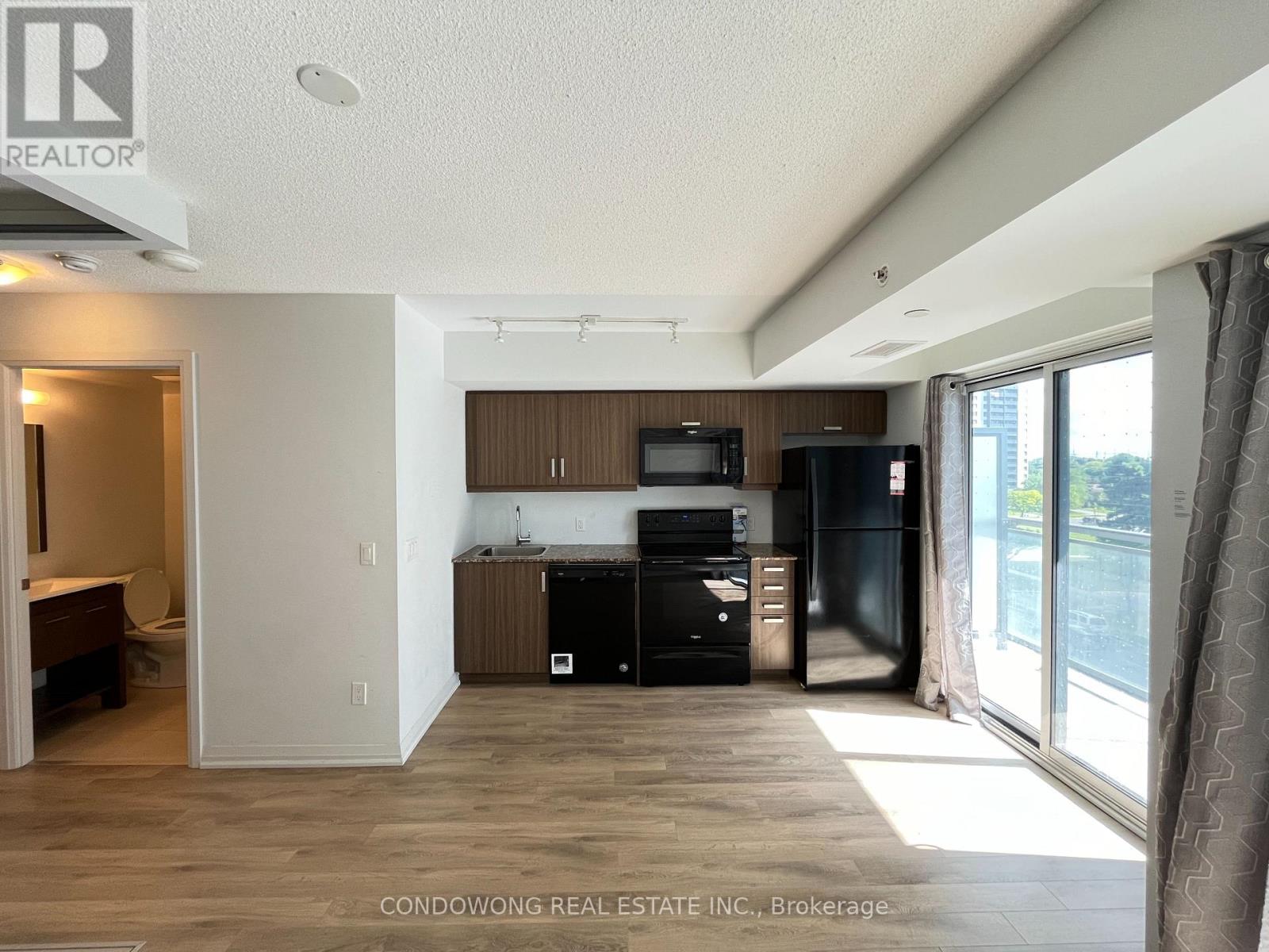 Photo 4 of 408 30 Meadowglen Place, Toronto ON