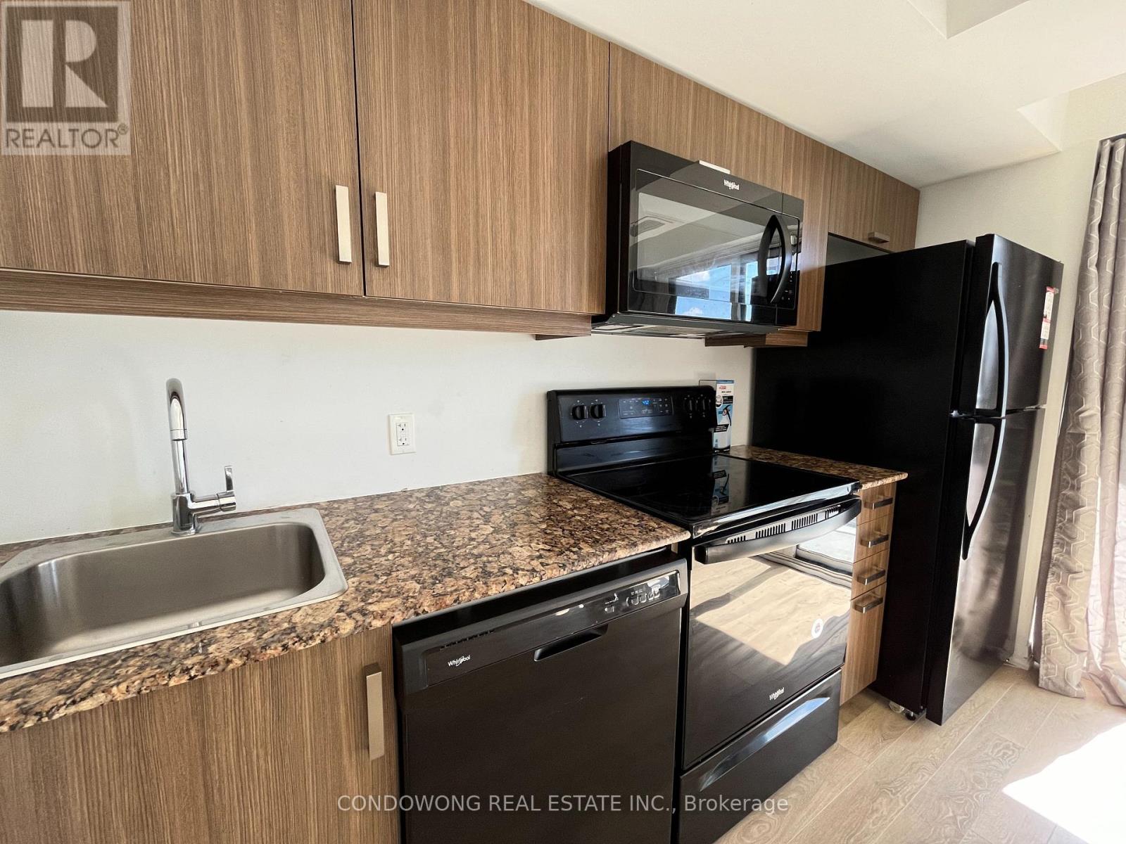 Photo 11 of 408 30 Meadowglen Place, Toronto ON