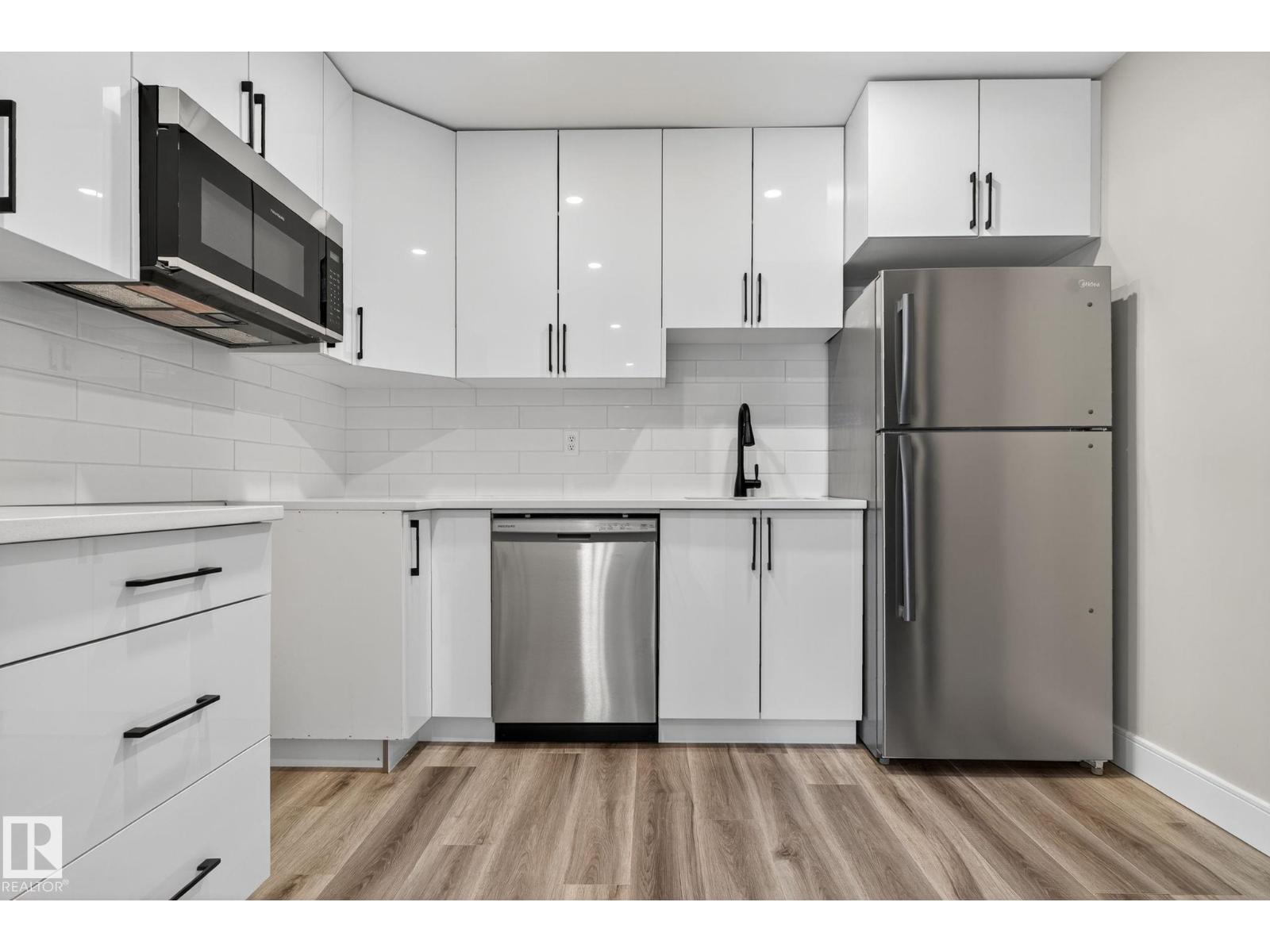 Photo 5 of 197 Marlborough Pl Nw, Edmonton AB