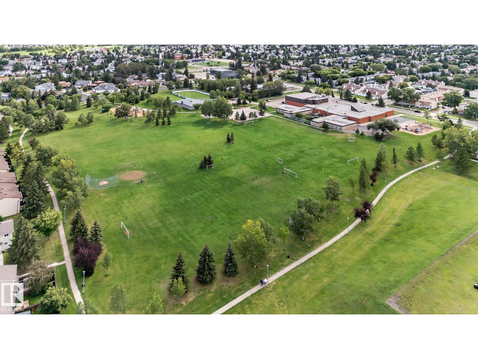 Photo 19 of 197 Marlborough Pl Nw, Edmonton AB