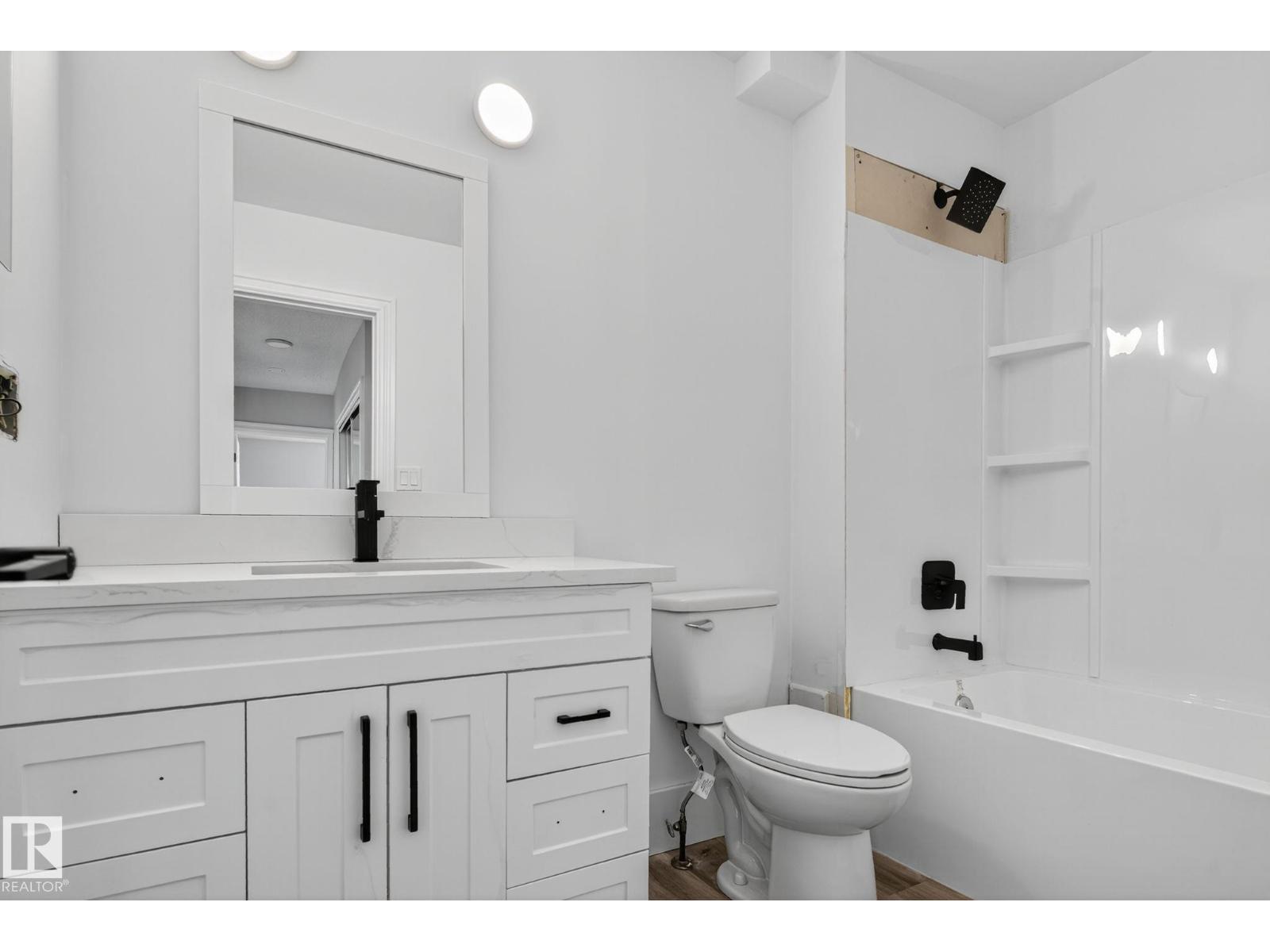 Photo 2 of 197 Marlborough Pl Nw, Edmonton AB