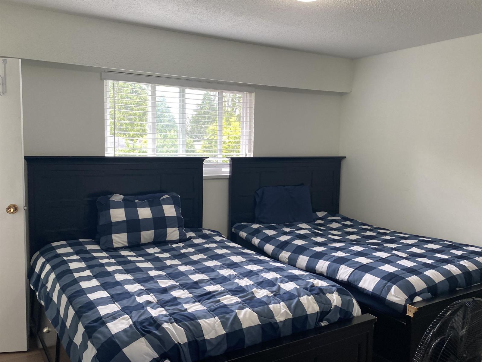 Photo 40 of 13728 Blackburn Avenue, White Rock BC