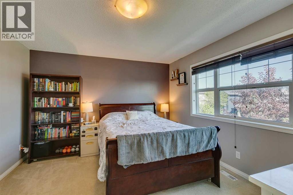 Single Family House for Sale in  Silverado Plains Manor SW Silverado Calgary 