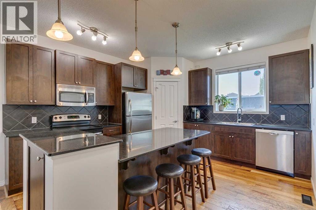 Single Family House for Sale in  Silverado Plains Manor SW Silverado Calgary 
