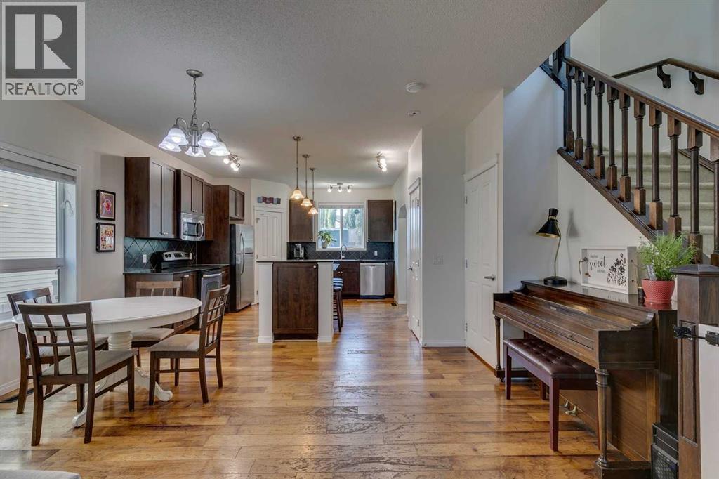 Single Family House for Sale in  Silverado Plains Manor SW Silverado Calgary 