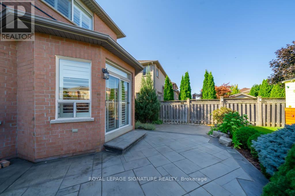 Photo 11 of 1479 Liverpool Street, Oakville ON