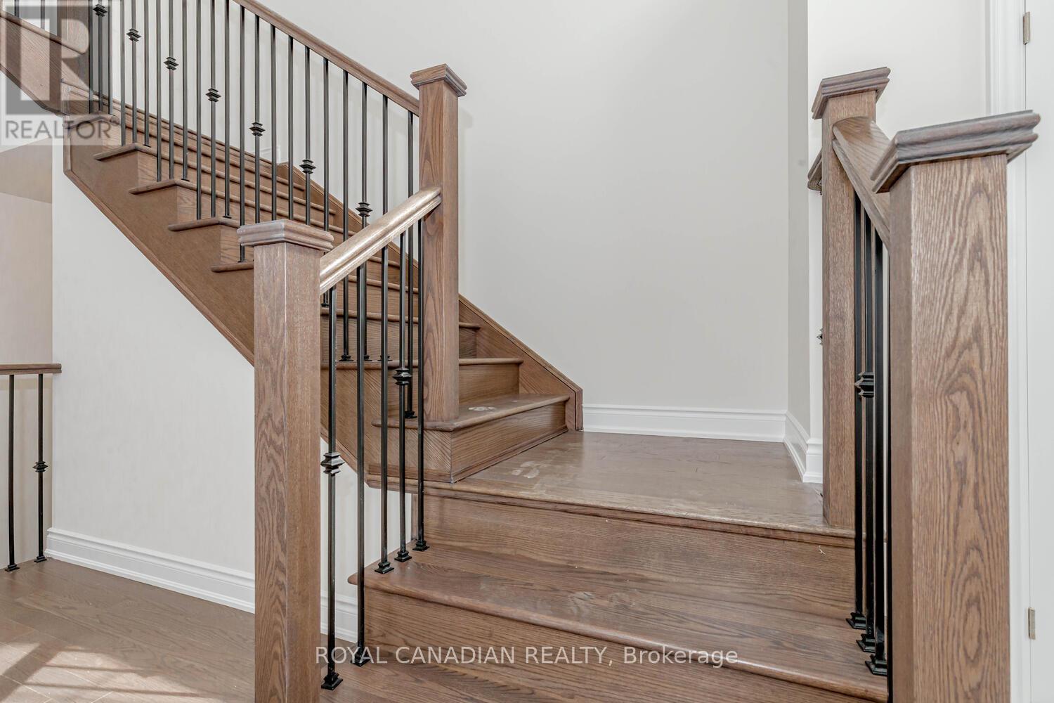 Photo 37 of 617 Fullum Landing, Milton ON