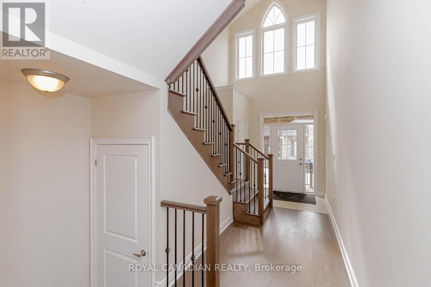 Photo 17 of 617 Fullum Landing, Milton ON
