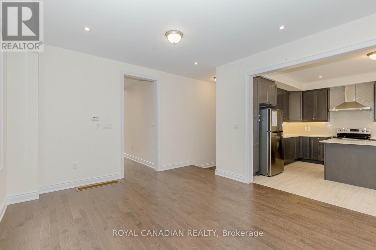 Photo 19 of 617 Fullum Landing, Milton ON