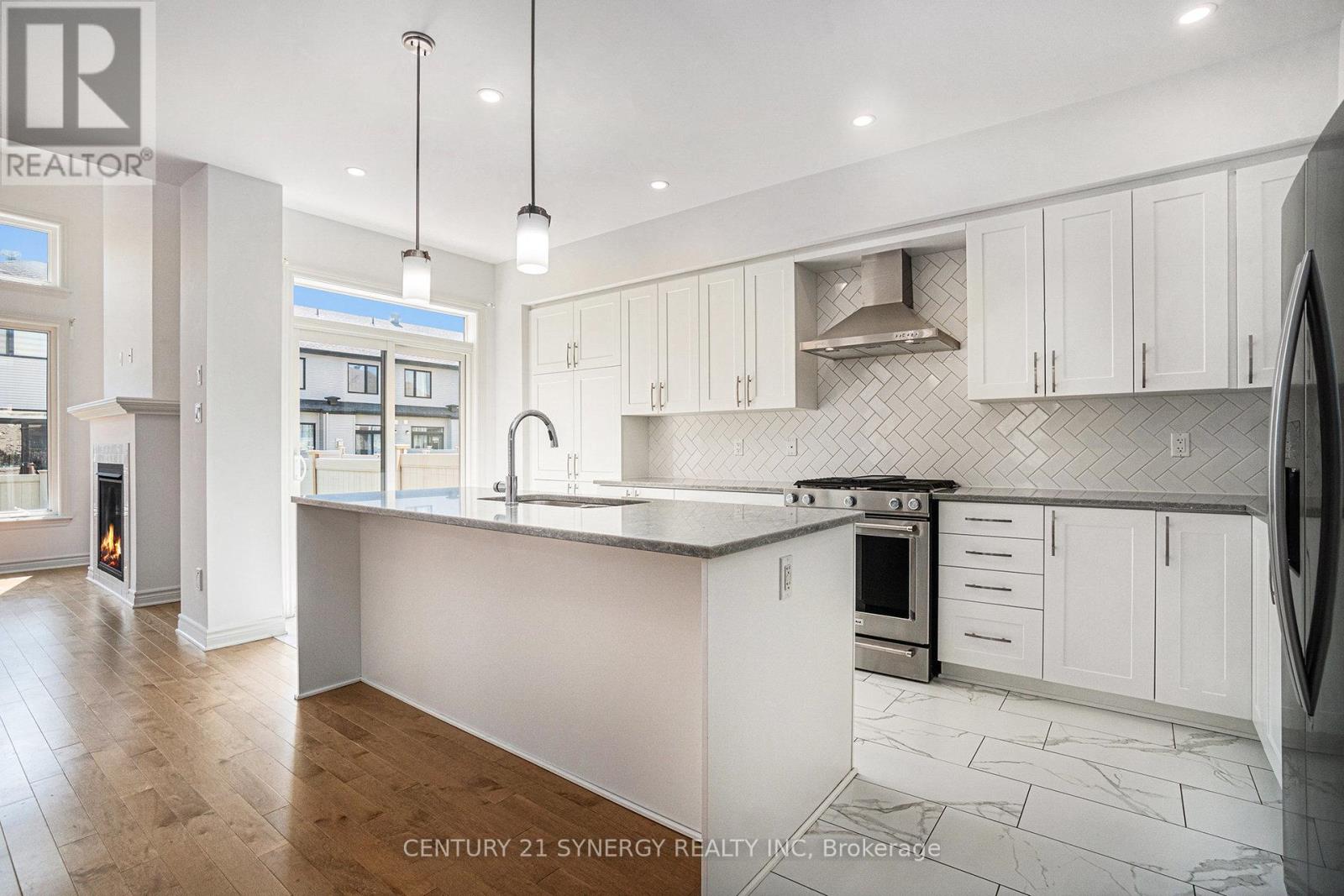 Photo 3 of 345 Cornice Street, Ottawa ON