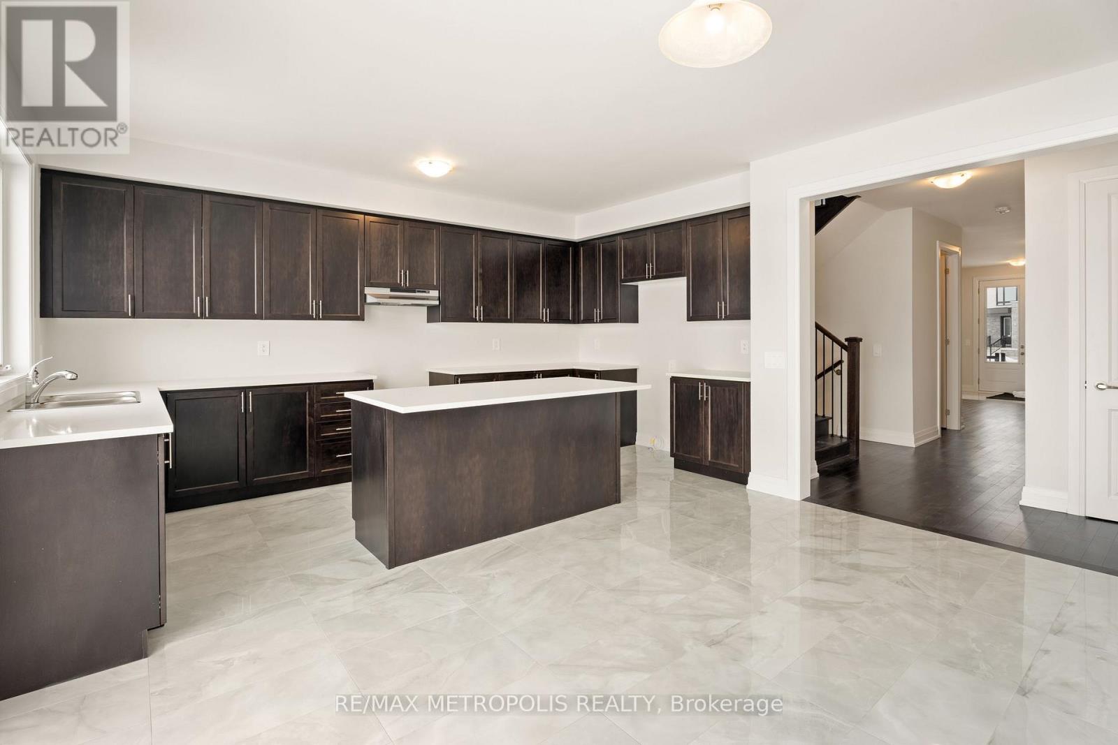 Photo 38 of 110 Butler Boulevard, Kawartha Lakes ON