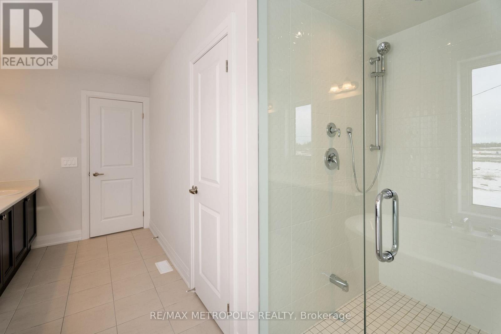 Photo 30 of 110 Butler Boulevard, Kawartha Lakes ON