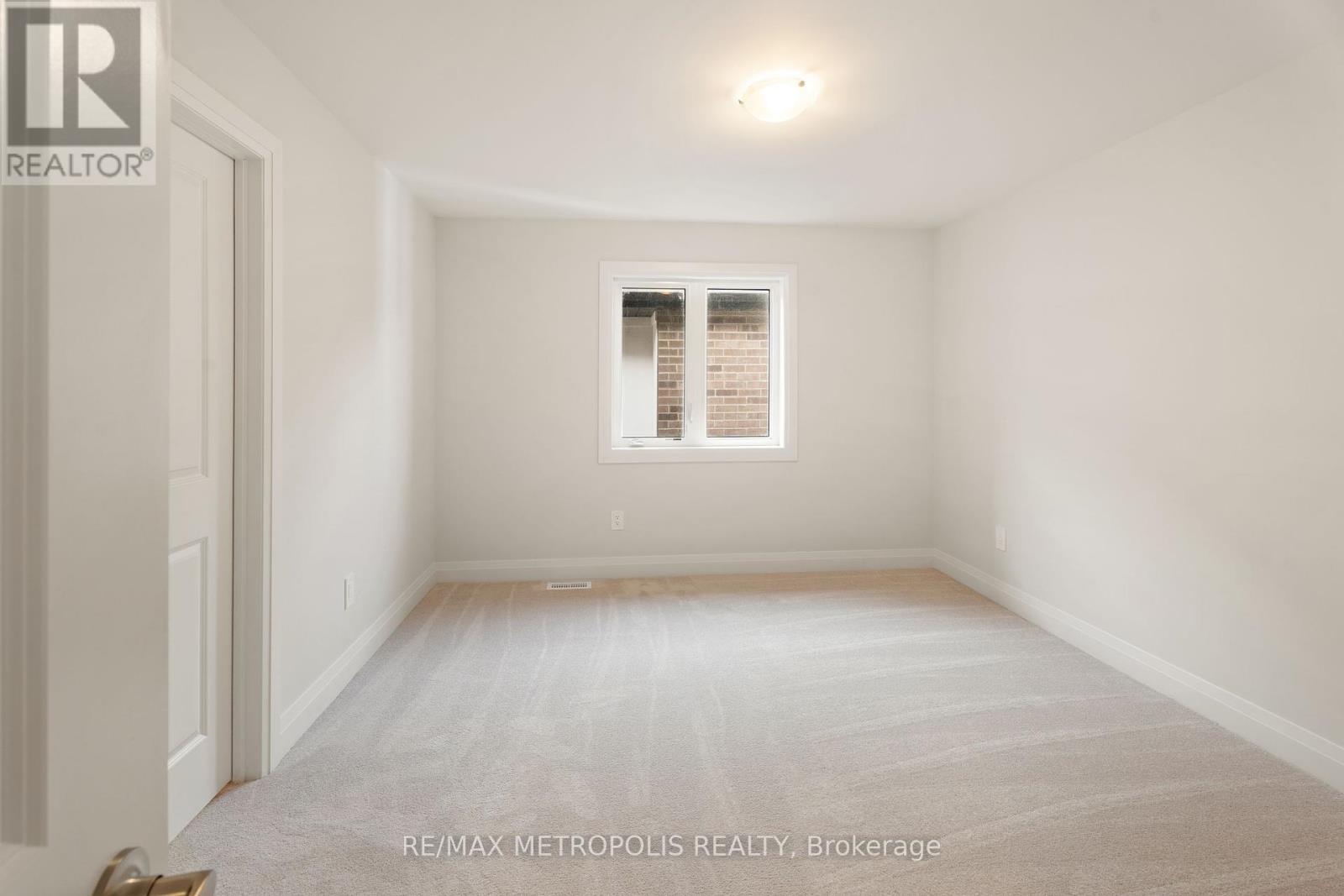 Photo 35 of 110 Butler Boulevard, Kawartha Lakes ON