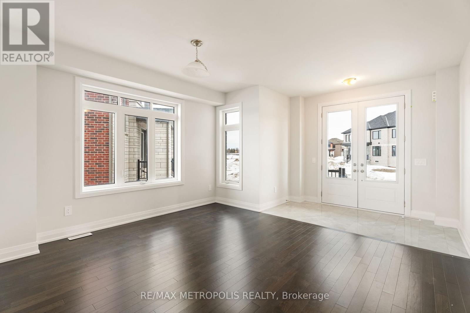 Photo 7 of 110 Butler Boulevard, Kawartha Lakes ON