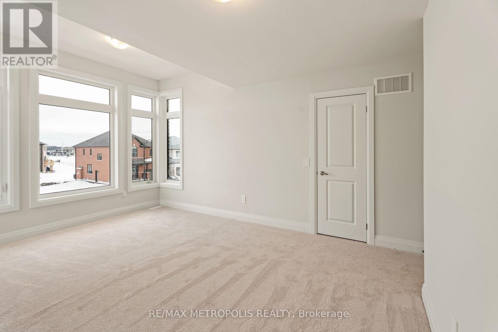 Photo 14 of 110 Butler Boulevard, Kawartha Lakes ON