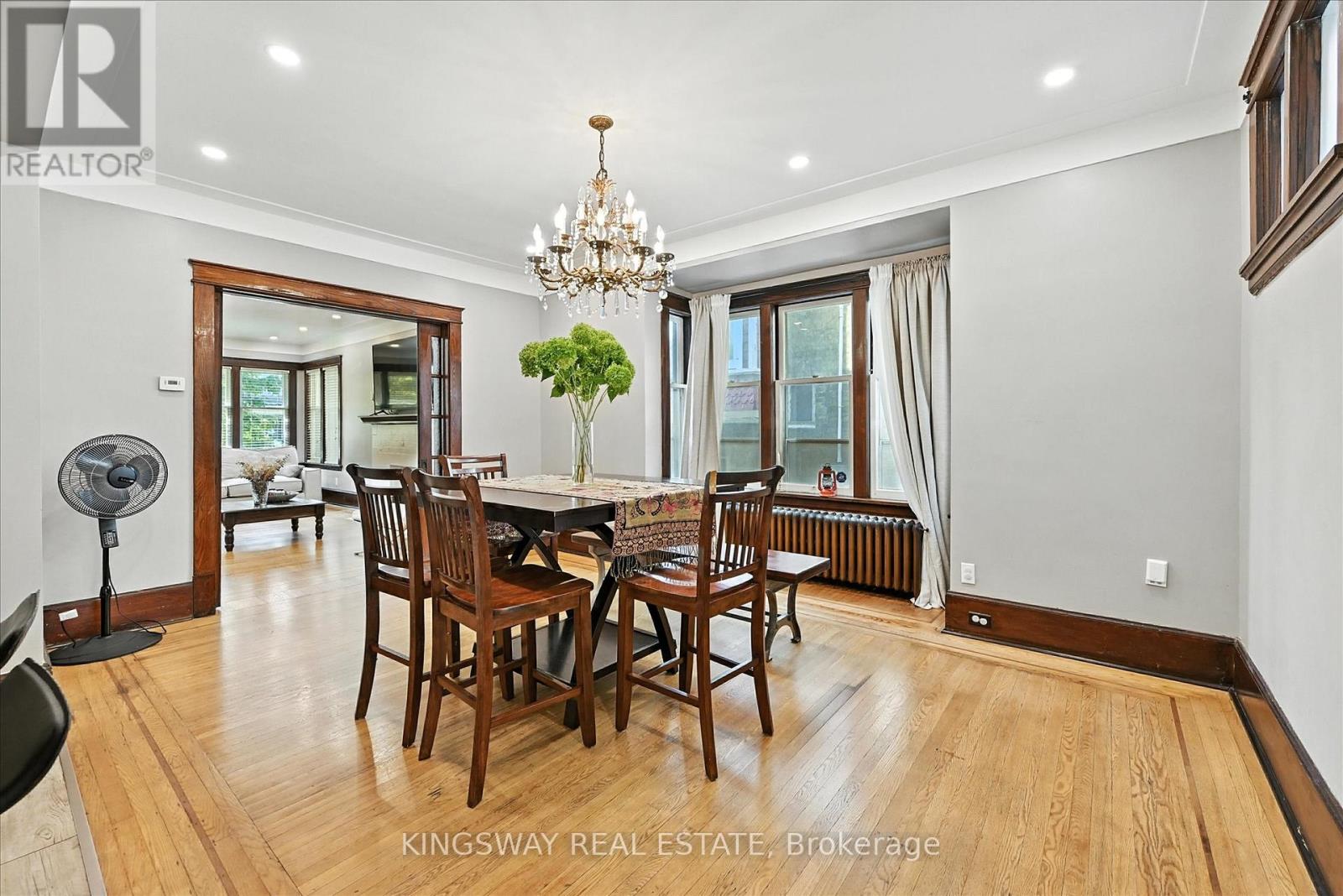 Photo 10 of 77 Proctor Boulevard, Hamilton ON
