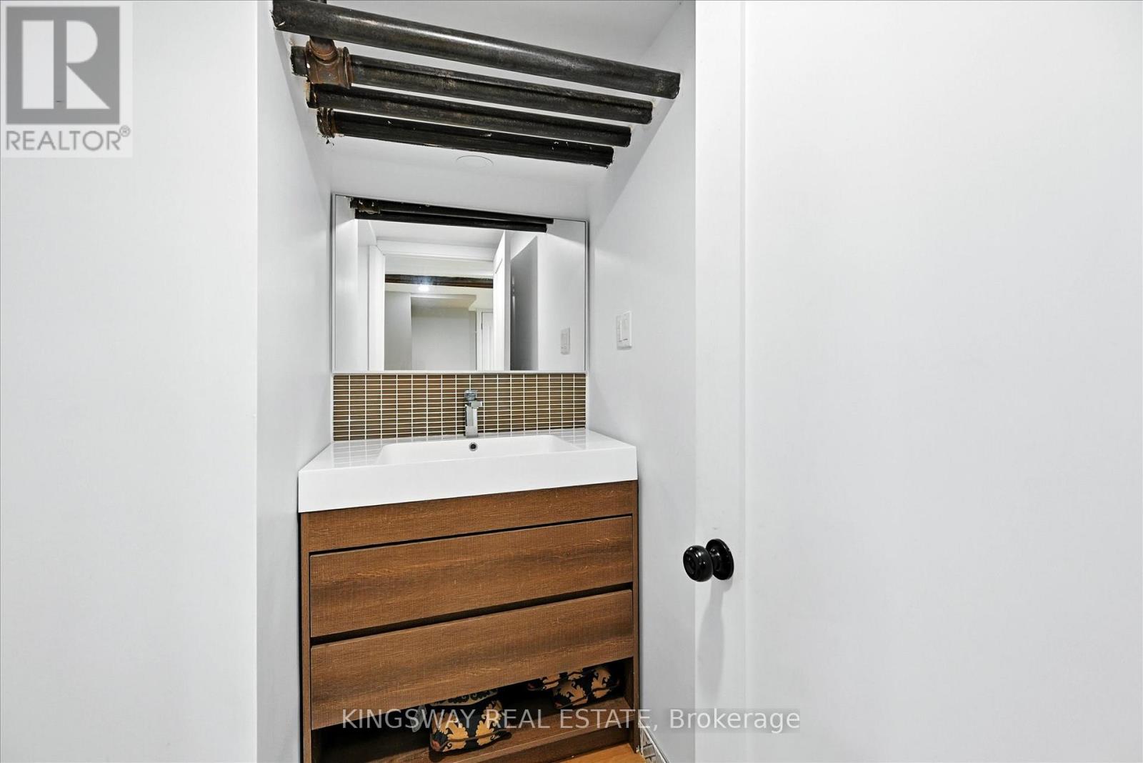 Photo 34 of 77 Proctor Boulevard, Hamilton ON