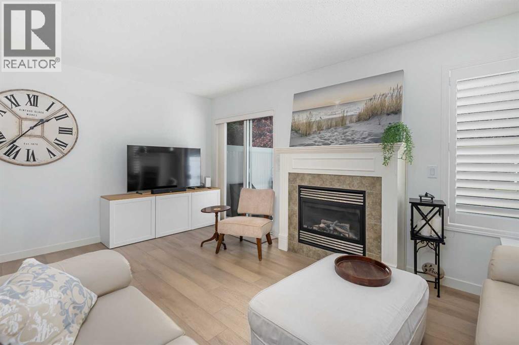 Single Family House for Sale in  Everstone Place SW Evergreen Calgary 