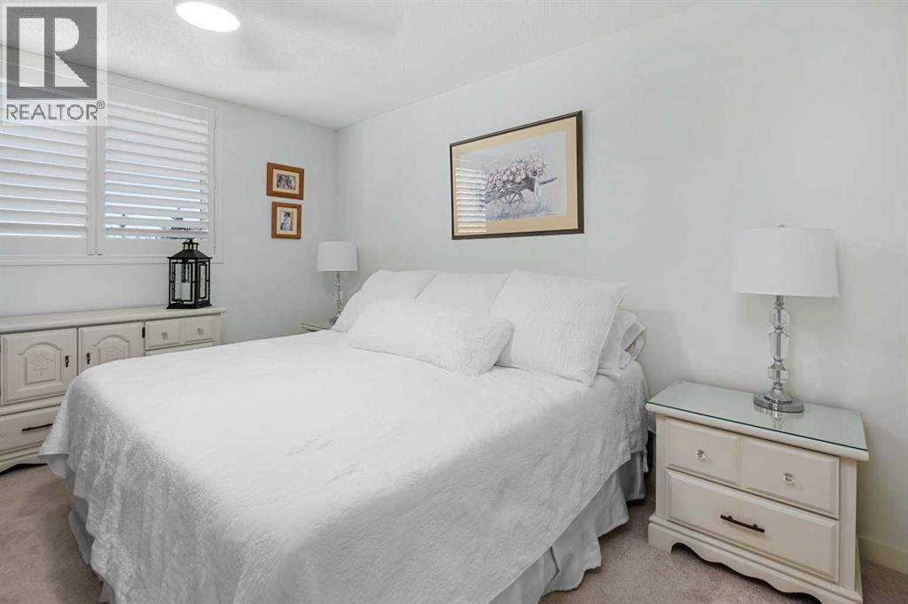 Single Family House for Sale in  Everstone Place SW Evergreen Calgary 