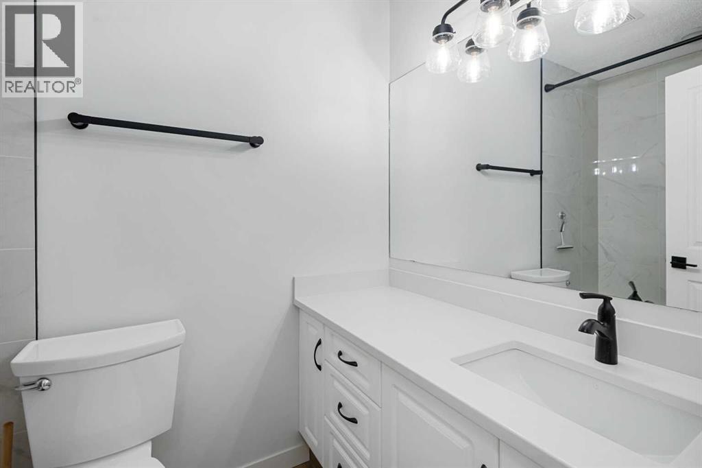 Single Family House for Sale in  Everstone Place SW Evergreen Calgary 