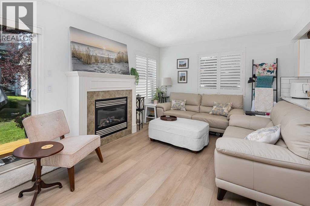 Single Family House for Sale in  Everstone Place SW Evergreen Calgary 