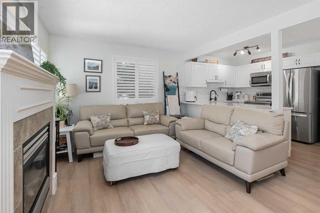 Single Family House for Sale in  Everstone Place SW Evergreen Calgary 