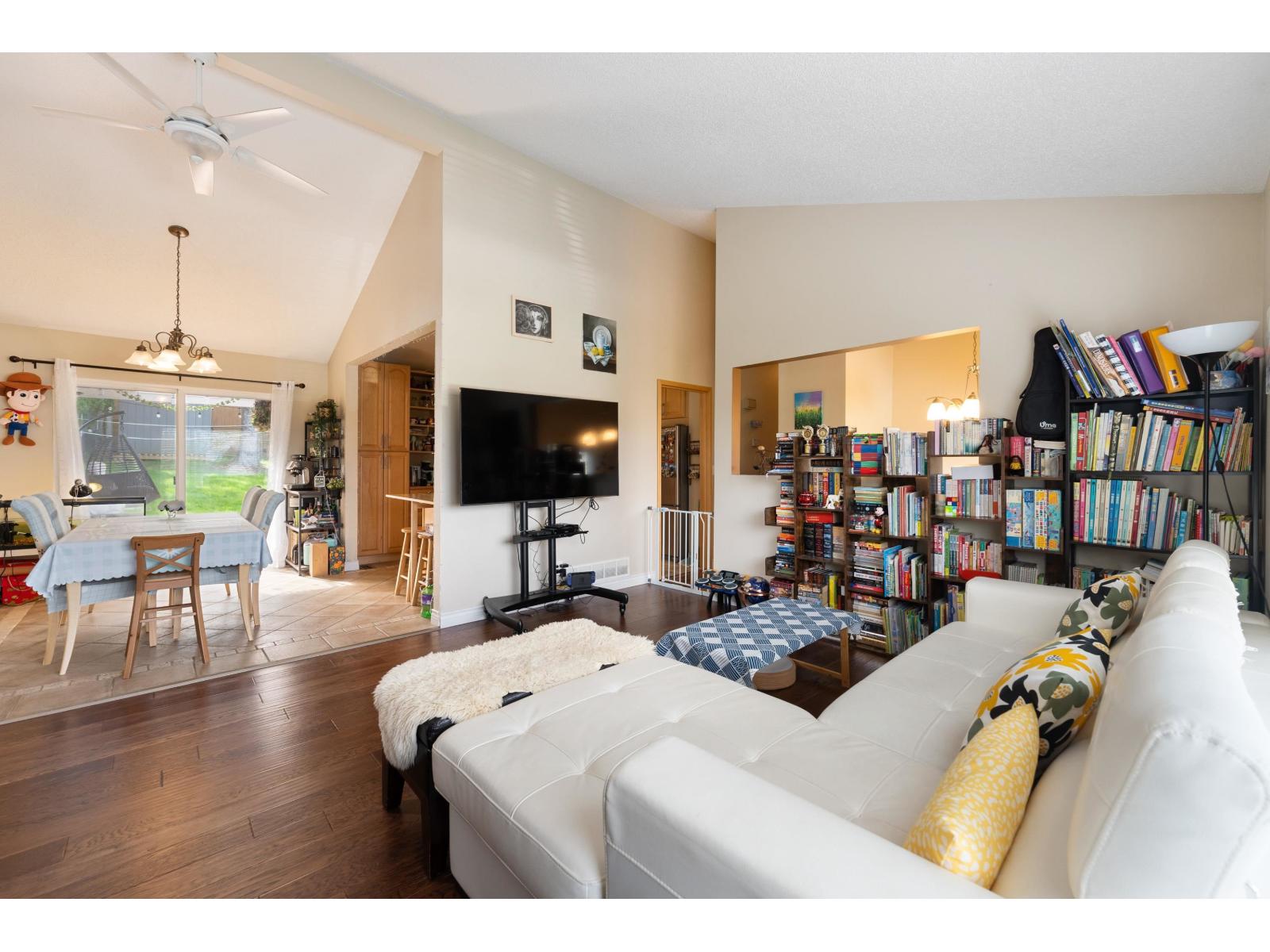 Photo 2 of 11016 Westridge Place, Delta BC