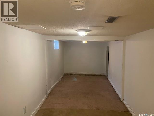 Photo 2 of 2172 Wallace Street, Regina SK