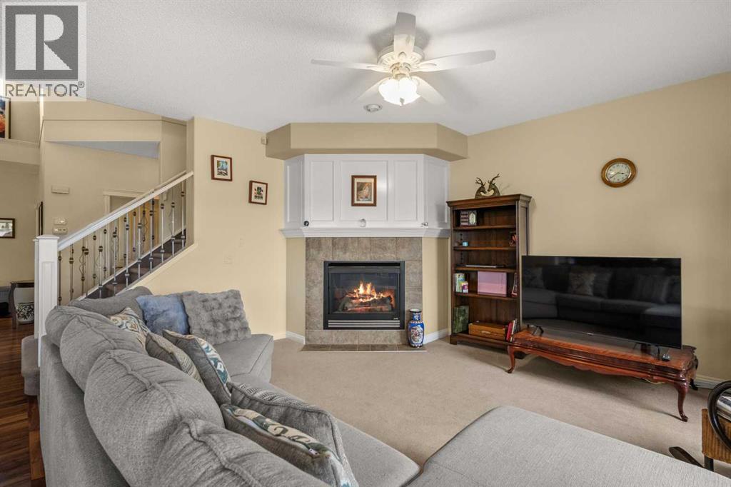 Single Family House for Sale in  Royal Oak Heights NW Royal Oak Calgary 