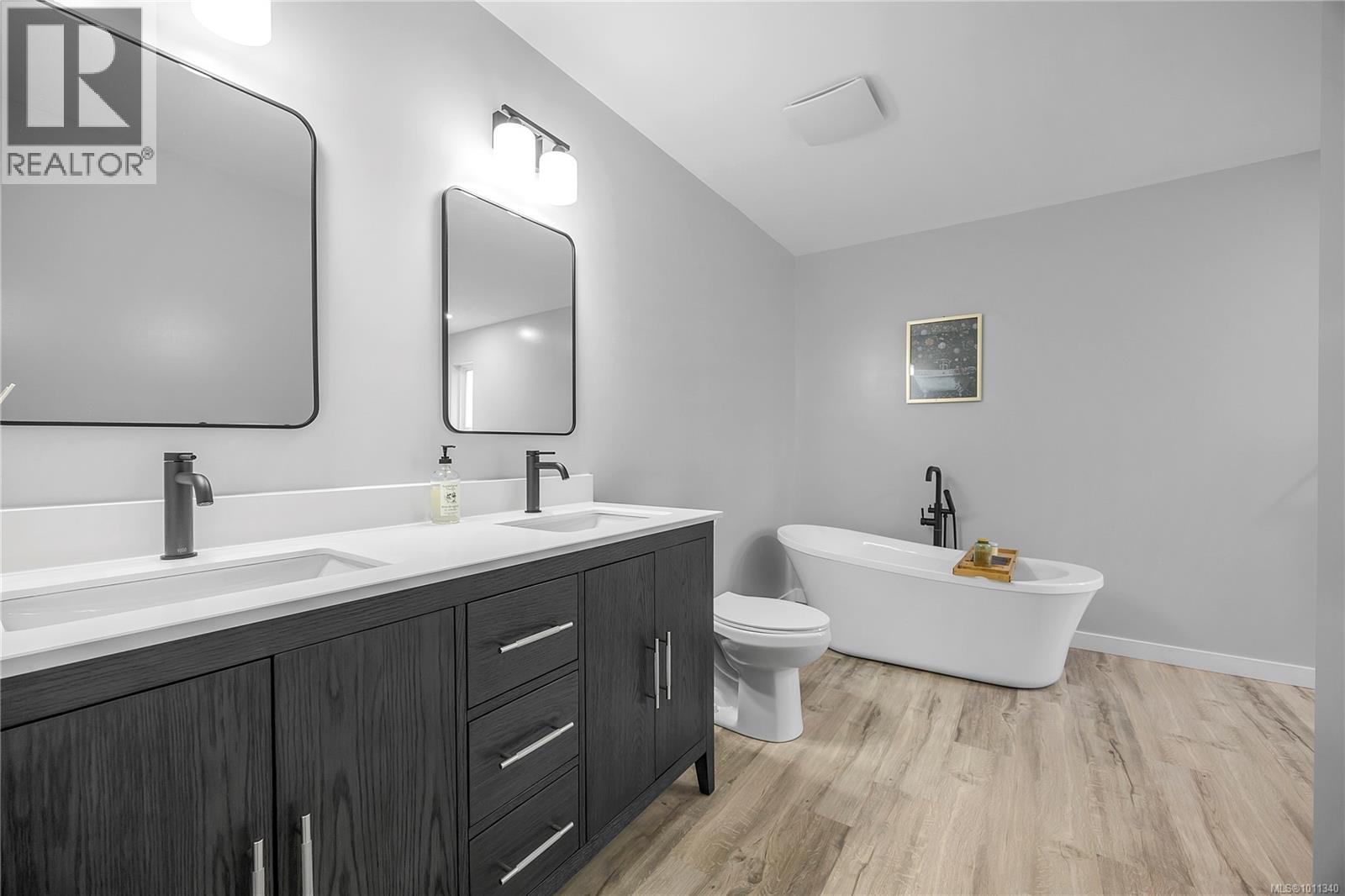 Photo 53 of 4907 Denford Pl, Nanaimo BC