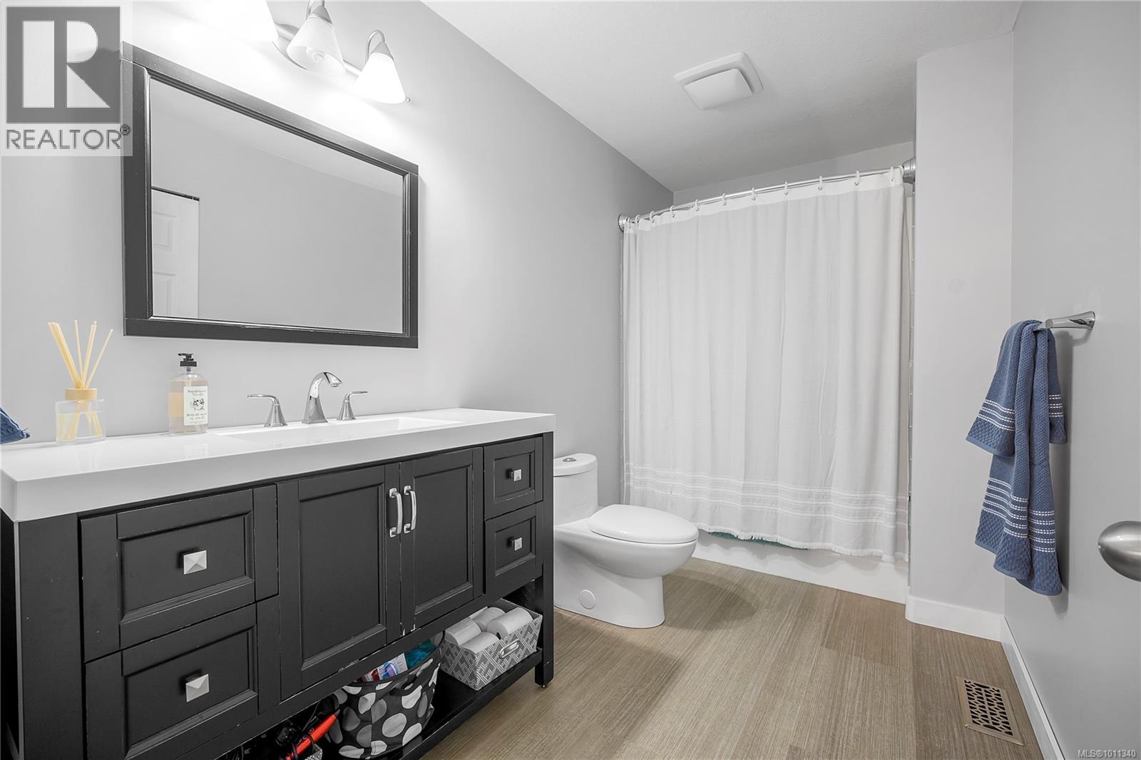 Photo 25 of 4907 Denford Pl, Nanaimo BC